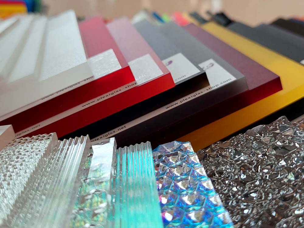 Acrylglas und Plexiglas in allen Stärken, Grössen und Farben